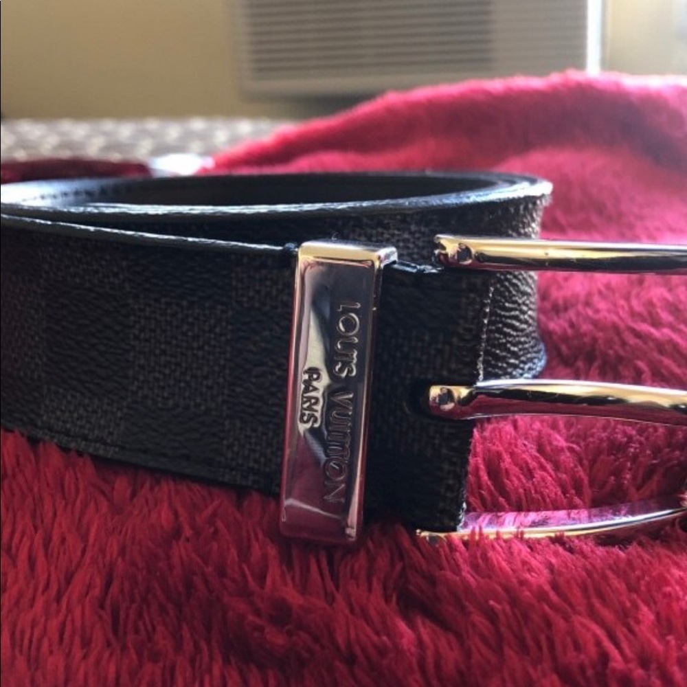 Louis Vuitton Belt - Picture 2 of 5